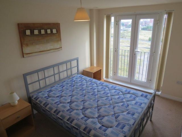  Image of 2 bedroom Apartment to rent in Middlewood Street Salford M5 at Middlewood Street  Salford, M5 4LW