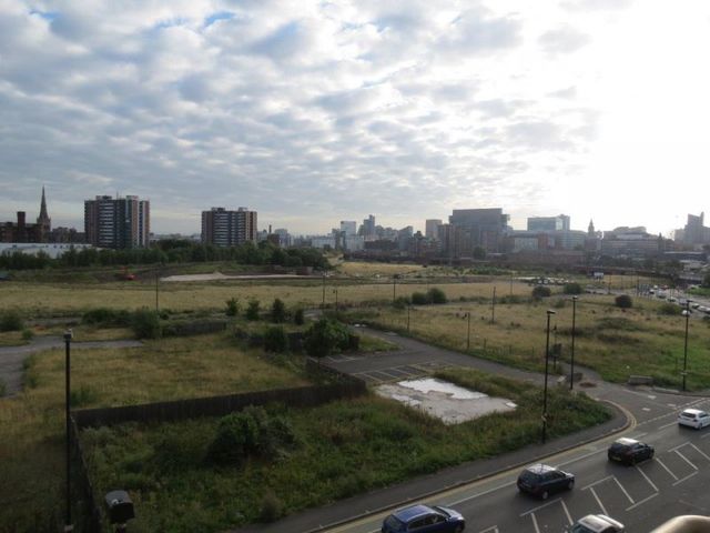  Image of 2 bedroom Apartment to rent in Middlewood Street Salford M5 at Middlewood Street  Salford, M5 4LW