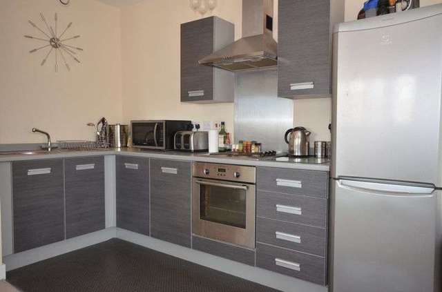  Image of 2 bedroom Flat for sale in Queens Road Chester CH1 at Queens Road  Chester, CH1 3BF
