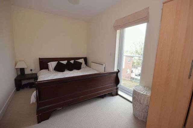  Image of 2 bedroom Flat for sale in Queens Road Chester CH1 at Queens Road  Chester, CH1 3BF