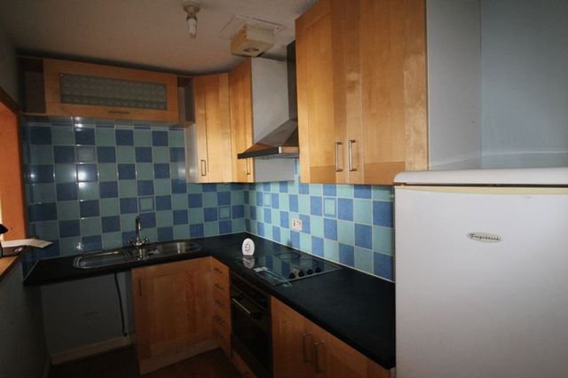  Image of 2 bedroom Flat for sale in Red Lumb Rochdale OL12 at Red Lumb Norden Rochdale, OL12 7TX
