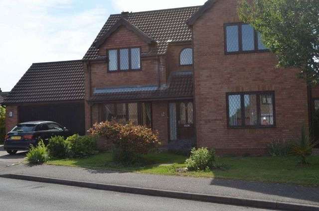  Image of 4 bedroom Detached house to rent in The Meadows Messingham Scunthorpe DN17 at The Meadows Messingham Scunthorpe, DN17 3UD