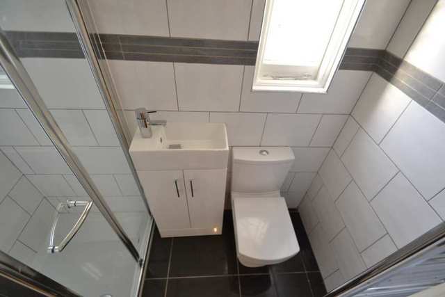  Image of Studio flat to rent in The Vale London W3 at The Vale  London, W3 7RR