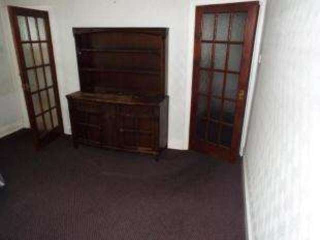  Image of 4 bedroom End of Terrace for sale in Union Road Ashton-under-Lyne OL6 at Ashton-under-Lyne Greater Manchester Hurst, OL6 8JN