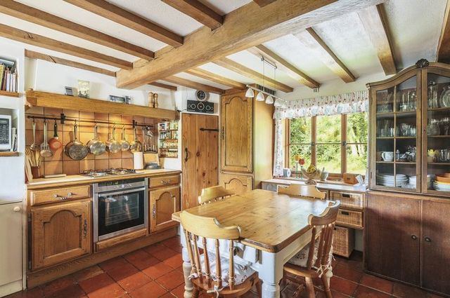  Image of 3 bedroom Cottage for sale in Upper Street Billingford Diss IP21 at Upper Street Billingford Diss, IP21 4HP