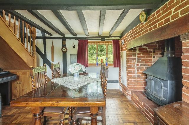  Image of 3 bedroom Cottage for sale in Upper Street Billingford Diss IP21 at Upper Street Billingford Diss, IP21 4HP
