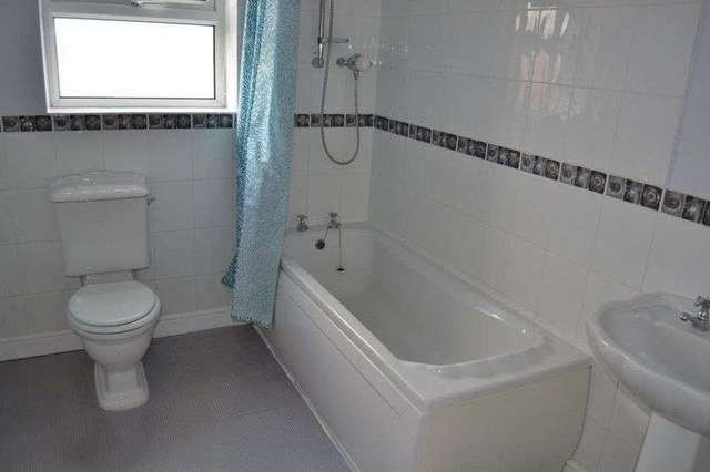  Image of 2 bedroom Semi-Detached house to rent in Vagarth Close Barton-upon-Humber DN18 at Vagarth Close  Barton-Upon-Humber, DN18 5EG