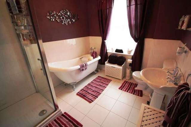  Image of 2 bedroom Terraced house for sale in Vine Terrace Halifax HX1 at Vine Terrace  Halifax, HX1 2EW