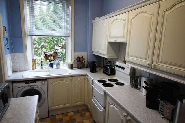  Image of 2 bedroom Terraced house for sale in Vine Terrace Halifax HX1 at Vine Terrace  Halifax, HX1 2EW