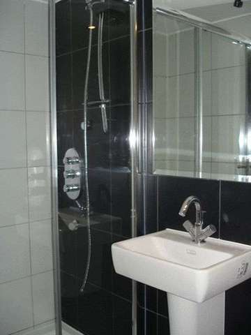  Image of 1 bedroom Property to rent in Hale End Road London E17 at Hale End Road  London, E17 4BG