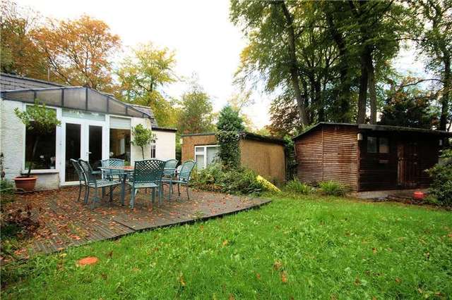  Image of 4 bedroom Detached house for sale in Warren Lane Stanmore HA7 at Stanmore Middlesex Stanmore, HA7 4LB