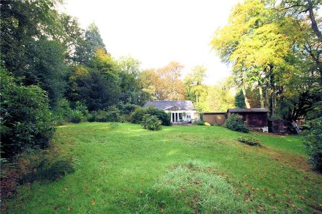  Image of 4 bedroom Detached house for sale in Warren Lane Stanmore HA7 at Stanmore Middlesex Stanmore, HA7 4LB