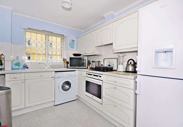  Image of 2 bedroom Retirement Property for sale in Ashford Road Canterbury CT1 at 177 Ashford Road  Canterbury, CT1 3XR