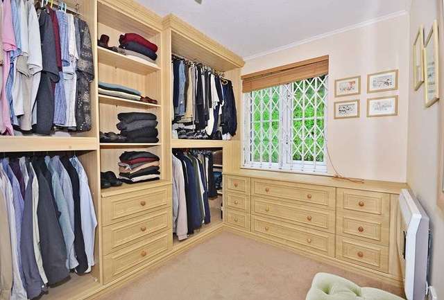  Image of 2 bedroom Retirement Property for sale in Ashford Road Canterbury CT1 at 177 Ashford Road  Canterbury, CT1 3XR