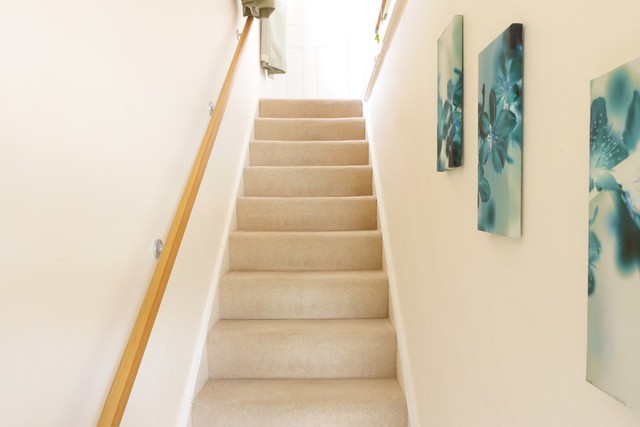  Image of 3 bedroom Semi-Detached house to rent in Wye Close Bletchley Milton Keynes MK3 at West Bletchley  Bletchley, MK3 7PJ
