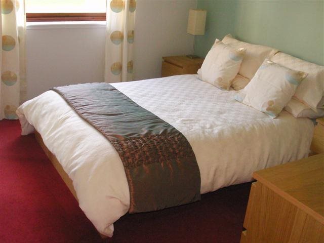  Image of 2 bedroom Flat to rent in West Bryson Road Edinburgh EH11 at Polwarth Edinburgh Edinburgh, EH11 1BN