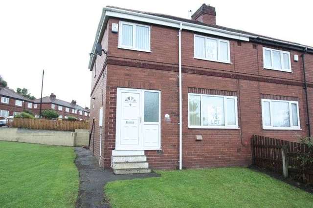  Image of 3 bedroom Semi-Detached house to rent in Westbourne Road Pontefract WF8 at Westbourne Road  Pontefract, WF8 4JY