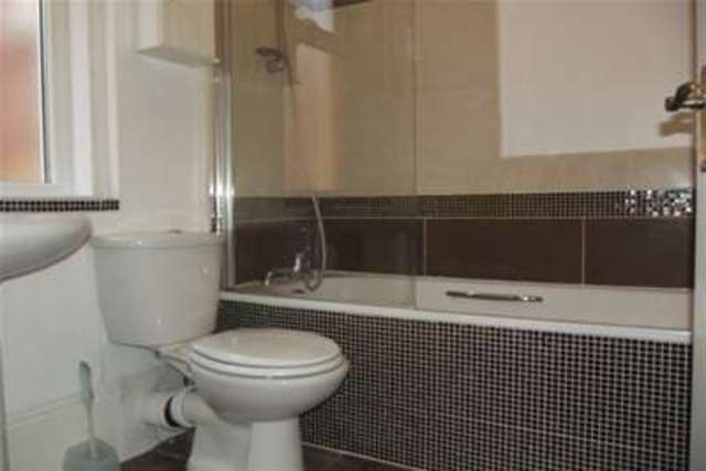  Image of 2 bedroom Flat to rent in Western Parade Southsea PO5 at Southsea, PO5 3RL