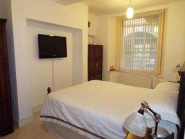  Image of 2 bedroom Flat for sale in Atlantic Road Weston-super-Mare BS23 at Weston-super-Mare Somerset Weston-super-Mare, BS23 2DQ