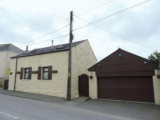  Image of 2 bedroom Cottage for sale in Wheal Montague North Country Redruth TR16 at Wheal Montague North Country Redruth, TR16 4AF