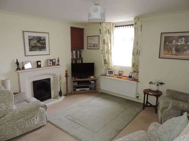 Image of 2 bedroom Cottage for sale in Wheal Montague North Country Redruth TR16 at Wheal Montague North Country Redruth, TR16 4AF