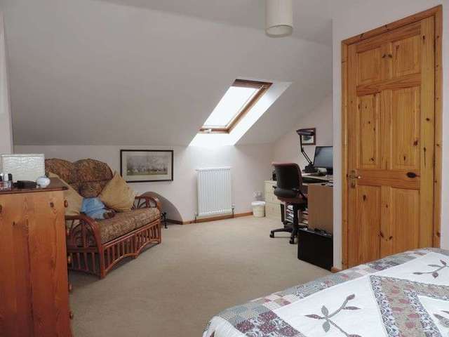  Image of 2 bedroom Cottage for sale in Wheal Montague North Country Redruth TR16 at Wheal Montague North Country Redruth, TR16 4AF