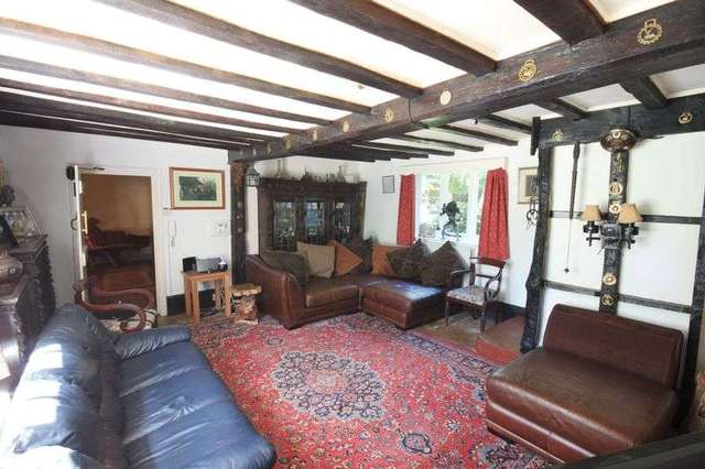  Image of 5 bedroom Detached house for sale in Whipsnade Dunstable LU6 at Whipsnade Dunstable, LU6 2LN