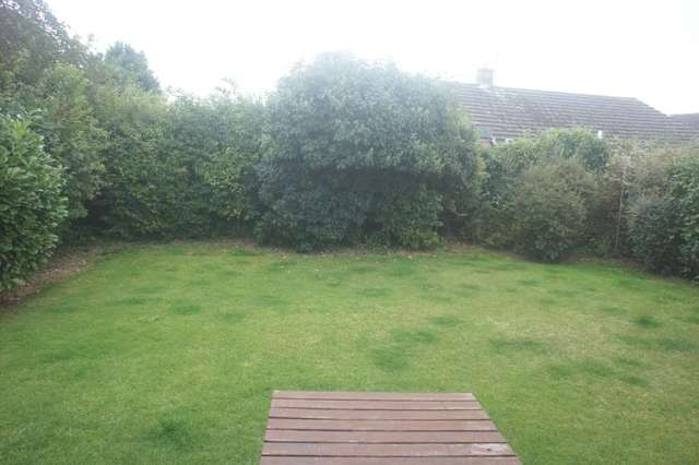  Image of 3 bedroom Bungalow to rent in Cartwright Road Charlton Banbury OX17 at Farthinghoe Road  OxfordshireoX17 3de, OX17 3DG