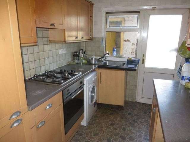  Image of 3 bedroom Detached house for sale in White Road Smethwick B67 at White Road  Smethwick, B67 7PQ