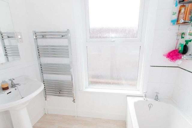  Image of 5 bedroom Semi-Detached house for sale in Whyke Lane Chichester PO19 at Whyke Lane  Chichester, PO19 7UR