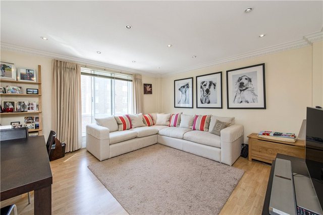  Image of 2 bedroom Flat to rent in Gloucester Terrace London W2 at Gloucester Terrace  10 Gloucester Terrace, W2 3DL