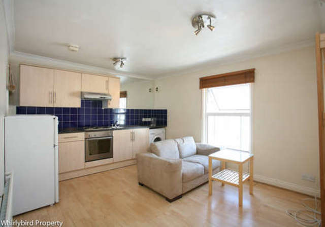  Image of 1 bedroom Apartment to rent in William Street Reading RG1 at Reading Berkshire Reading, RG1 7DE