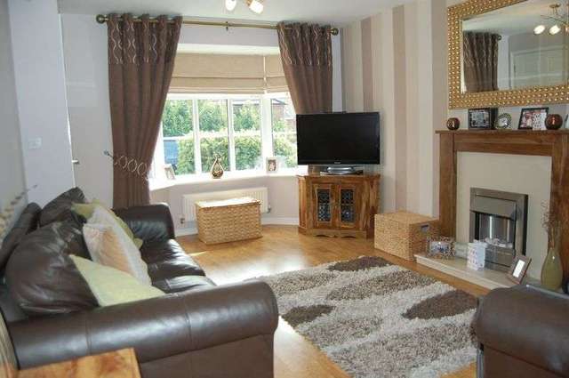  Image of 4 bedroom Detached house to rent in Williams Street Little Lever Bolton BL3 at Williams Street Little Lever Bolton, BL3 1LQ