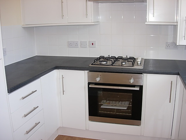  Image of 2 bedroom Town House to rent in Winston Churchill Close Hessle HU13 at Hessle  Hull, HU13 9QH