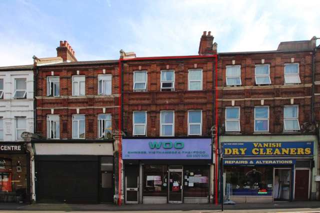  Image of Detached house to rent in Forest Road London E17 at Forest Road  London, E17 5JF