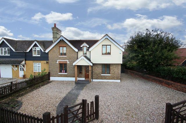  Image of 4 bedroom Semi-Detached house for sale in Woodgreen Road Waltham Abbey EN9 at Woodgreen Road  Waltham Abbey, EN9 3SD