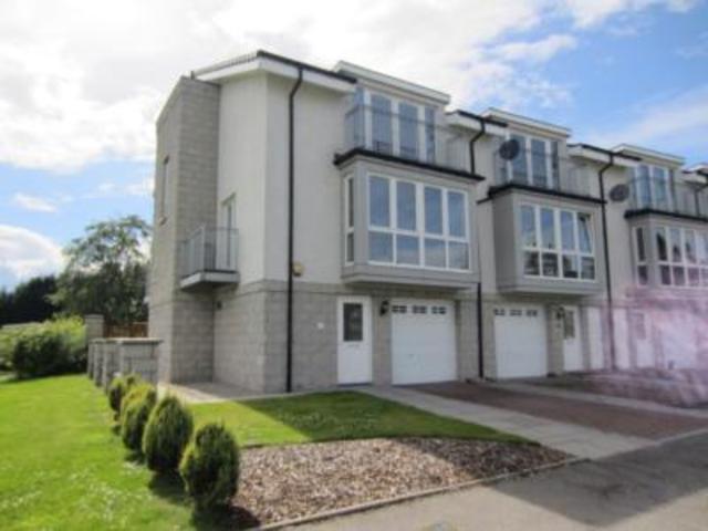  Image of 4 bedroom Semi-Detached house to rent in Woodlands Terrace Cults Aberdeen AB15 at Cults Aberdeen Aberdeen, AB15 9DG