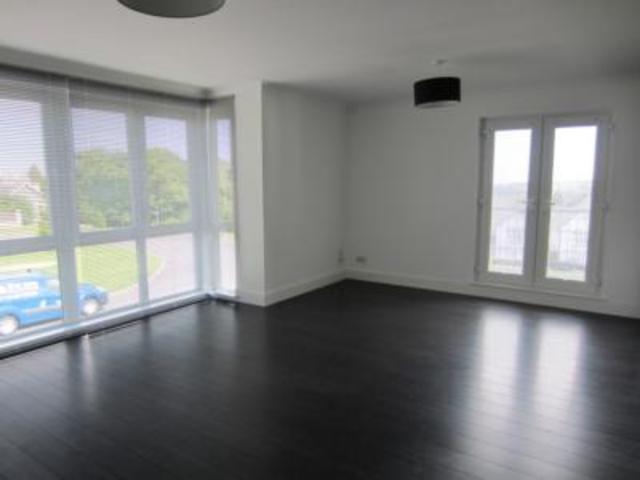  Image of 4 bedroom Semi-Detached house to rent in Woodlands Terrace Cults Aberdeen AB15 at Cults Aberdeen Aberdeen, AB15 9DG