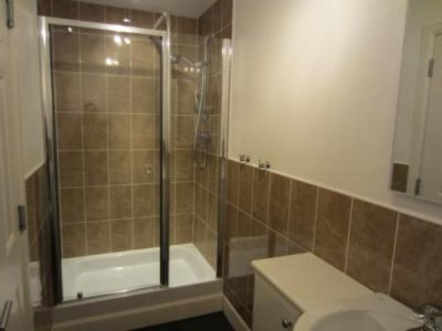  Image of 4 bedroom Semi-Detached house to rent in Woodlands Terrace Cults Aberdeen AB15 at Cults Aberdeen Aberdeen, AB15 9DG
