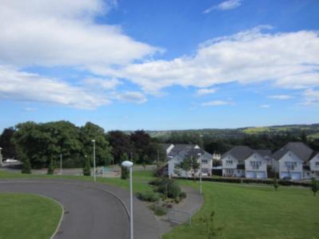  Image of 4 bedroom Semi-Detached house to rent in Woodlands Terrace Cults Aberdeen AB15 at Cults Aberdeen Aberdeen, AB15 9DG
