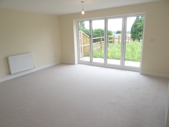  Image of 3 bedroom Cottage to rent in Hindlip Worcester WR3 at Hindlip Worcester Hindlip, WR3 8SS