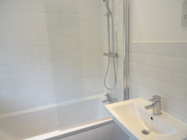  Image of 3 bedroom Cottage to rent in Hindlip Worcester WR3 at Hindlip Worcester Hindlip, WR3 8SS