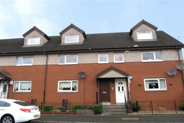  Image of 1 bedroom Flat to rent in Corbett Street Glasgow G32 at Tollcross Glasgow Glasgow, G32 8LF