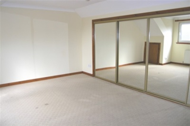  Image of 1 bedroom Flat to rent in Corbett Street Glasgow G32 at Tollcross Glasgow Glasgow, G32 8LF