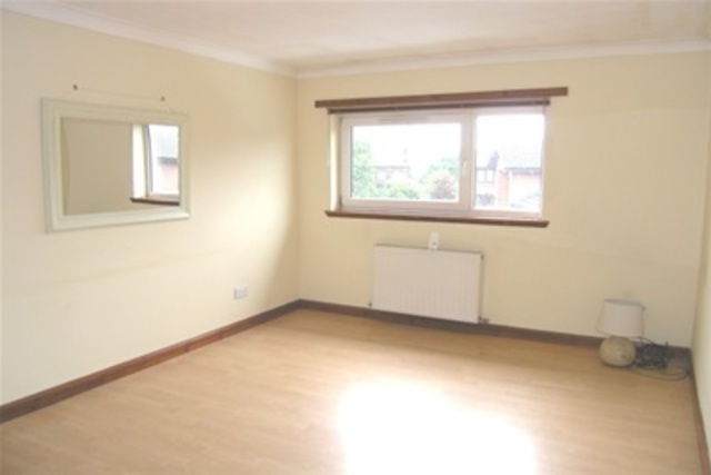  Image of 1 bedroom Flat to rent in Corbett Street Glasgow G32 at Tollcross Glasgow Glasgow, G32 8LF
