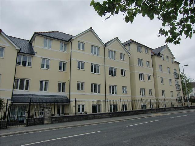  Image of 1 bedroom Apartment to rent in Ford Park Mutley Plymouth PL4 at Hermitage Court Ford Park Mutley Plain, Plymouth, PL4 6QU
