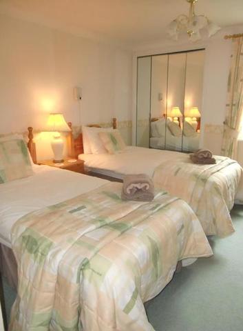  Image of 1 bedroom Apartment to rent in Ford Park Mutley Plymouth PL4 at Hermitage Court Ford Park Mutley Plain, Plymouth, PL4 6QU