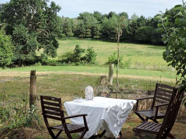  Image of 3 bedroom Cottage to rent in Newbourne Road Martlesham Woodbridge IP12 at Newbourne Road Martlesham Woodbridge, IP12 4PR