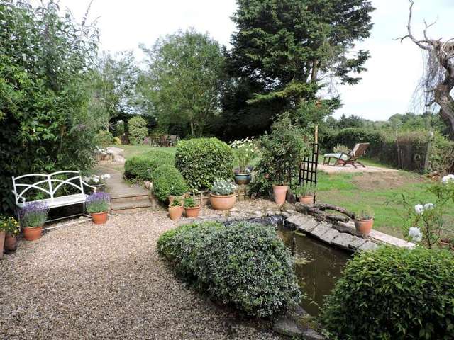  Image of 3 bedroom Cottage to rent in Newbourne Road Martlesham Woodbridge IP12 at Newbourne Road Martlesham Woodbridge, IP12 4PR