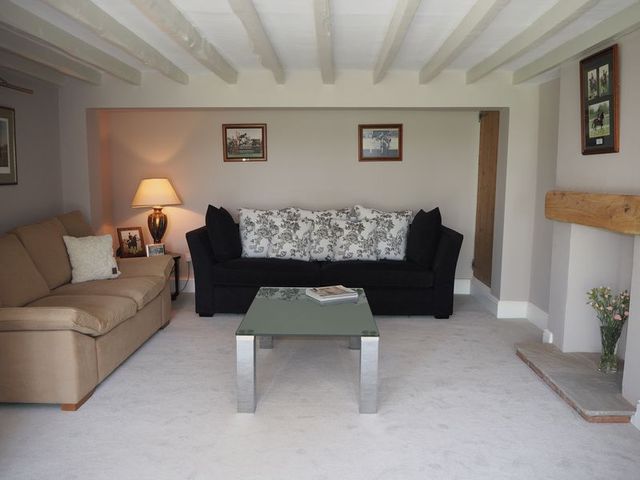  Image of 4 bedroom Detached house for sale in Town End Laxton Newark NG22 at Town End  Laxton, NG22 0SY